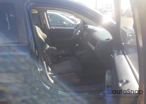 2014 Jeep Compass Sport from USA, damaged, VIN 1C4NJDBB5ED707698